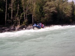 Alpsk supervkend - Isel a Salzach - podzim 2010, Pedpov poas byla sice pesimistick, natst skutenost jin. Se slbenm detm se stdaly i proslunn chvle. Dky tomu byla i na podzim voda suprov jako pi jarnm tn. Zejmna Salzach ns - fotografie 77