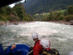 Alpsk supervkend - Isel a Salzach - podzim 2010, Pedpov poas byla sice pesimistick, natst skutenost jin. Se slbenm detm se stdaly i proslunn chvle. Dky tomu byla i na podzim voda suprov jako pi jarnm tn. Zejmna Salzach ns - fotografie 98