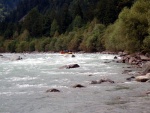 Alpsk supervkend - Isel a Salzach - podzim 2010, Pedpov poas byla sice pesimistick, natst skutenost jin. Se slbenm detm se stdaly i proslunn chvle. Dky tomu byla i na podzim voda suprov jako pi jarnm tn. Zejmna Salzach ns - fotografie 100