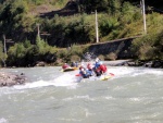 Alpsk supervkend - Isel a Salzach - podzim 2010, Pedpov poas byla sice pesimistick, natst skutenost jin. Se slbenm detm se stdaly i proslunn chvle. Dky tomu byla i na podzim voda suprov jako pi jarnm tn. Zejmna Salzach ns - fotografie 149