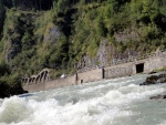 Alpsk supervkend - Isel a Salzach - podzim 2010, Pedpov poas byla sice pesimistick, natst skutenost jin. Se slbenm detm se stdaly i proslunn chvle. Dky tomu byla i na podzim voda suprov jako pi jarnm tn. Zejmna Salzach ns - fotografie 150