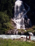 Adrenalin rafting na Iselu, Mal partika, skvl poas a eka Isel, kter neme nikdy zklamat. Vborn akce i dky skvlm guidm. - fotografie 18