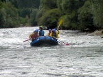 Alpsk perliky - konec ervence 2010, 3 nejoblbenj alpsk eky ve 3 dnech. Oprvnn nejoblbenj raftov akce poslednch let. - fotografie 60