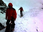 SKIALPINISTICKÝ VÍKEND V KORKONOŠÍCH, Výborná parta, náročný program a nakonec i výborné počasí. A sníh prověřil všechny lyžaře :-) - fotografie 5