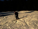 SKIALPINISTICKÝ VÍKEND V KORKONOŠÍCH, Výborná parta, náročný program a nakonec i výborné počasí. A sníh prověřil všechny lyžaře :-) - fotografie 96