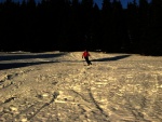SKIALPINISTICKÝ VÍKEND V KORKONOŠÍCH, Výborná parta, náročný program a nakonec i výborné počasí. A sníh prověřil všechny lyžaře :-) - fotografie 106