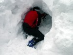 SKIALPINISMUS - zkladn kurz v Krkonoch, Pr foteek namchan z nkolika kurzk..... Zima se krt, tak nevhejte, zachli budeme vytahovat lod! - fotografie 45