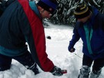 SKIALPINISMUS - zkladn kurz v Krkonoch, Pr foteek namchan z nkolika kurzk..... Zima se krt, tak nevhejte, zachli budeme vytahovat lod! - fotografie 55