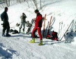 SKIALPINISMUS - zkladn kurz v Krkonoch, Pr foteek namchan z nkolika kurzk..... Zima se krt, tak nevhejte, zachli budeme vytahovat lod! - fotografie 60