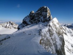 DACHSTIEN VRCHOL NA SKIALPECH 2011, iroko spektrln skialpov akce, pardn poas, kvanta snhu a pohodov tm. Fotky z vrcholu hovo za ve... - fotografie 4