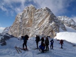 DACHSTIEN VRCHOL NA SKIALPECH 2011, iroko spektrln skialpov akce, pardn poas, kvanta snhu a pohodov tm. Fotky z vrcholu hovo za ve... - fotografie 7