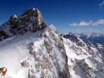 DACHSTIEN VRCHOL NA SKIALPECH 2011, iroko spektrln skialpov akce, pardn poas, kvanta snhu a pohodov tm. Fotky z vrcholu hovo za ve... - fotografie 9