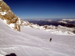 DACHSTIEN VRCHOL NA SKIALPECH 2011, iroko spektrln skialpov akce, pardn poas, kvanta snhu a pohodov tm. Fotky z vrcholu hovo za ve... - fotografie 66