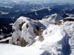 DACHSTIEN VRCHOL NA SKIALPECH 2011, iroko spektrln skialpov akce, pardn poas, kvanta snhu a pohodov tm. Fotky z vrcholu hovo za ve... - fotografie 83