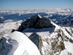 DACHSTIEN VRCHOL NA SKIALPECH 2011, iroko spektrln skialpov akce, pardn poas, kvanta snhu a pohodov tm. Fotky z vrcholu hovo za ve... - fotografie 89