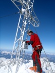 DACHSTIEN VRCHOL NA SKIALPECH 2011, iroko spektrln skialpov akce, pardn poas, kvanta snhu a pohodov tm. Fotky z vrcholu hovo za ve... - fotografie 90