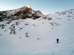 DACHSTIEN VRCHOL NA SKIALPECH 2011, iroko spektrln skialpov akce, pardn poas, kvanta snhu a pohodov tm. Fotky z vrcholu hovo za ve... - fotografie 159