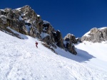 SKIALP ARNA RIEDINGTAL, Sluncem zalit arna s tvrdm podkladem umonila dv skvl try. Vichni jsme uili pardn vkend na skialpech. - fotografie 30