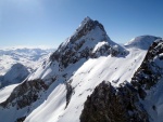 SKIALP ARNA RIEDINGTAL, Sluncem zalit arna s tvrdm podkladem umonila dv skvl try. Vichni jsme uili pardn vkend na skialpech. - fotografie 40