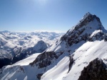 SKIALP ARNA RIEDINGTAL, Sluncem zalit arna s tvrdm podkladem umonila dv skvl try. Vichni jsme uili pardn vkend na skialpech. - fotografie 41