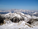 SKIALP ARNA RIEDINGTAL, Sluncem zalit arna s tvrdm podkladem umonila dv skvl try. Vichni jsme uili pardn vkend na skialpech. - fotografie 43