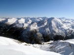 SKIALP ARNA RIEDINGTAL, Sluncem zalit arna s tvrdm podkladem umonila dv skvl try. Vichni jsme uili pardn vkend na skialpech. - fotografie 45