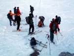 SKIALP ARNA RIEDINGTAL, Sluncem zalit arna s tvrdm podkladem umonila dv skvl try. Vichni jsme uili pardn vkend na skialpech. - fotografie 56