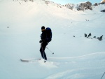 SKIALP ARNA RIEDINGTAL, Sluncem zalit arna s tvrdm podkladem umonila dv skvl try. Vichni jsme uili pardn vkend na skialpech. - fotografie 62