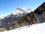 SKIALP ARNA RIEDINGTAL, Sluncem zalit arna s tvrdm podkladem umonila dv skvl try. Vichni jsme uili pardn vkend na skialpech. - fotografie 79