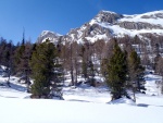 SKIALP ARNA RIEDINGTAL, Sluncem zalit arna s tvrdm podkladem umonila dv skvl try. Vichni jsme uili pardn vkend na skialpech. - fotografie 93