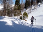 SKIALP ARNA RIEDINGTAL, Sluncem zalit arna s tvrdm podkladem umonila dv skvl try. Vichni jsme uili pardn vkend na skialpech. - fotografie 101