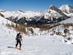 SKIALP ARNA RIEDINGTAL, Sluncem zalit arna s tvrdm podkladem umonila dv skvl try. Vichni jsme uili pardn vkend na skialpech. - fotografie 108