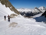 SKIALP ARNA RIEDINGTAL, Sluncem zalit arna s tvrdm podkladem umonila dv skvl try. Vichni jsme uili pardn vkend na skialpech. - fotografie 123