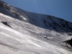 SKIALP ARNA RIEDINGTAL, Sluncem zalit arna s tvrdm podkladem umonila dv skvl try. Vichni jsme uili pardn vkend na skialpech. - fotografie 131