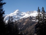 SKIALP ARNA RIEDINGTAL, Sluncem zalit arna s tvrdm podkladem umonila dv skvl try. Vichni jsme uili pardn vkend na skialpech. - fotografie 135