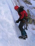 TDEN ZIMNHO LEZEN - Vysok Tatry, Tden lezen v okol Brnlky za ndhernho poas. Podmnky vynikajc a to jak na skle tak na ledech. Dky sedlmu snhu byla lavinov situace velmi pzniv a a celmu prbhu pomohla i vborn n - fotografie 24