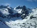 TDEN ZIMNHO LEZEN - Vysok Tatry, Tden lezen v okol Brnlky za ndhernho poas. Podmnky vynikajc a to jak na skle tak na ledech. Dky sedlmu snhu byla lavinov situace velmi pzniv a a celmu prbhu pomohla i vborn n - fotografie 26