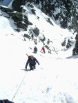 TDEN ZIMNHO LEZEN - Vysok Tatry, Tden lezen v okol Brnlky za ndhernho poas. Podmnky vynikajc a to jak na skle tak na ledech. Dky sedlmu snhu byla lavinov situace velmi pzniv a a celmu prbhu pomohla i vborn n - fotografie 55