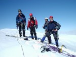 TDEN ZIMNHO LEZEN - Vysok Tatry, Tden lezen v okol Brnlky za ndhernho poas. Podmnky vynikajc a to jak na skle tak na ledech. Dky sedlmu snhu byla lavinov situace velmi pzniv a a celmu prbhu pomohla i vborn n - fotografie 67