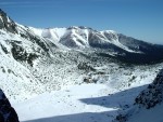 TÝDEN ZIMNÍHO LEZENÍ - Vysoké Tatry, Týden lezení v okolí Brnčálky za nádherného počasí. Podmínky vynikající a to jak na skále tak na ledech. Díky sedlému sněhu byla lavinová situace velmi příznivá a a celému průběhu pomohla i výborná ná - fotografie 77