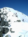TÝDEN ZIMNÍHO LEZENÍ - Vysoké Tatry, Týden lezení v okolí Brnčálky za nádherného počasí. Podmínky vynikající a to jak na skále tak na ledech. Díky sedlému sněhu byla lavinová situace velmi příznivá a a celému průběhu pomohla i výborná ná - fotografie 86