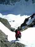 TÝDEN ZIMNÍHO LEZENÍ - Vysoké Tatry, Týden lezení v okolí Brnčálky za nádherného počasí. Podmínky vynikající a to jak na skále tak na ledech. Díky sedlému sněhu byla lavinová situace velmi příznivá a a celému průběhu pomohla i výborná ná - fotografie 94