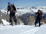 Nzk Taury Riedingtal, Rychl pchod jara zmnil program vjezdu na Prebe a Strimskogel diky nedostatku snhu do Riedingtalu. Poas pardn, snh jsme nali, take bomba. - fotografie 24