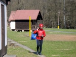 RAFTING NA JIZEE 10.4.2011, Sluncem zalit dol eky Jizery vynahradilo men stav vody. Skvl nlada a spousta zbavy na raftech, velmi pjemn pivtan jara. - fotografie 12