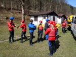 RAFTING NA JIZEE 10.4.2011, Sluncem zalit dol eky Jizery vynahradilo men stav vody. Skvl nlada a spousta zbavy na raftech, velmi pjemn pivtan jara. - fotografie 23