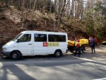 RAFTING NA JIZEE 10.4.2011, Sluncem zalit dol eky Jizery vynahradilo men stav vody. Skvl nlada a spousta zbavy na raftech, velmi pjemn pivtan jara. - fotografie 28