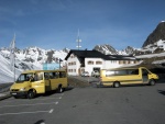 SILVRETTA - OPRAVDOV SKIALPINISTICK RJ - 2011, tyi dny ve sluncem zalitch horch. Pochvala vem astnkm za pohodu a super vkony. Odpoledn siesta byla vdy odmnou za rann vstvn... - fotografie 4