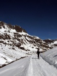 SILVRETTA - OPRAVDOV SKIALPINISTICK RJ - 2011, tyi dny ve sluncem zalitch horch. Pochvala vem astnkm za pohodu a super vkony. Odpoledn siesta byla vdy odmnou za rann vstvn... - fotografie 24