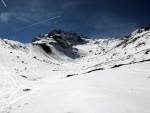 SILVRETTA - OPRAVDOV SKIALPINISTICK RJ - 2011, tyi dny ve sluncem zalitch horch. Pochvala vem astnkm za pohodu a super vkony. Odpoledn siesta byla vdy odmnou za rann vstvn... - fotografie 38