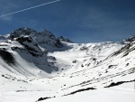 SILVRETTA - OPRAVDOV SKIALPINISTICK RJ - 2011, tyi dny ve sluncem zalitch horch. Pochvala vem astnkm za pohodu a super vkony. Odpoledn siesta byla vdy odmnou za rann vstvn... - fotografie 39